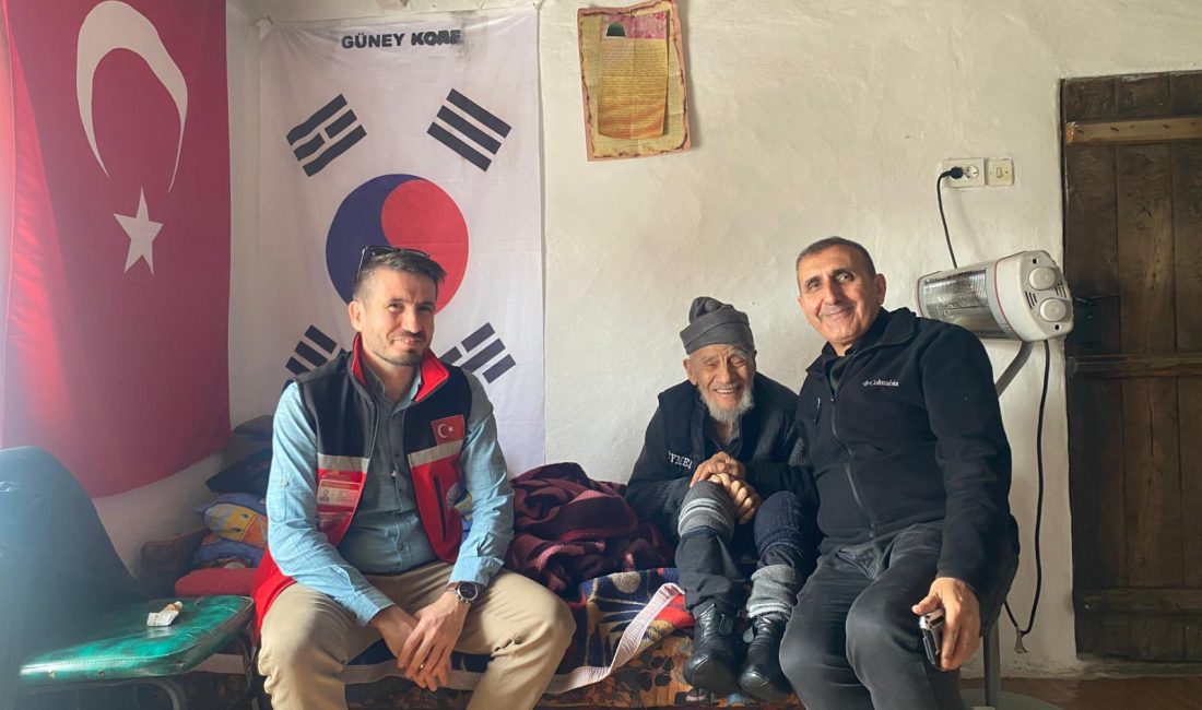 Bandırma’da 94 yaşındaki Kore Gazisi unutulmadı Bandırma Sosyal Hizmet Merkezi Müdürlüğü, 94 yaşındaki Kore Gazisi Kamil