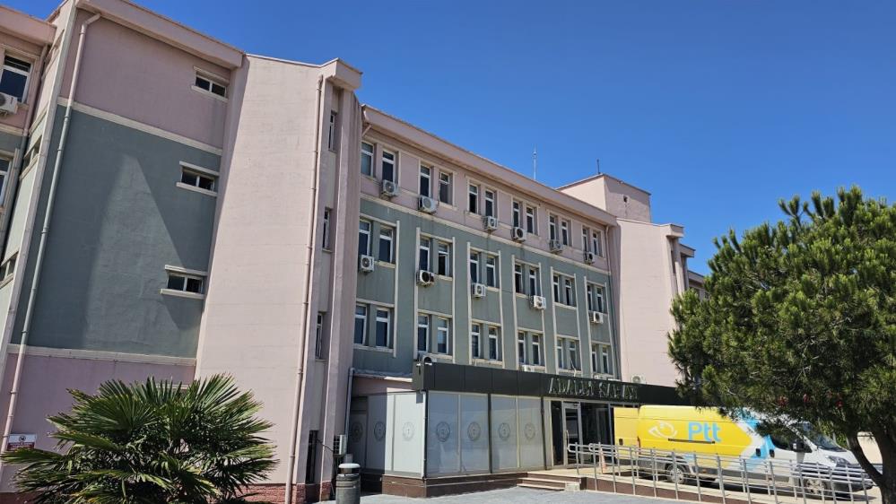 Bandırma’daki davada çarpıcı savunma; “O görüntüler yapay zekâ ürünü” Bandırma 1. Ağır Ceza Mahkemesi’nde görülen davada, Bandırma Onyedi Eylül