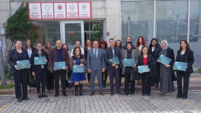 Avrupa Birliği ülkelerindeki okullarla yürütülen eTwinning projelerinde başarı sağlayarak Avrupa