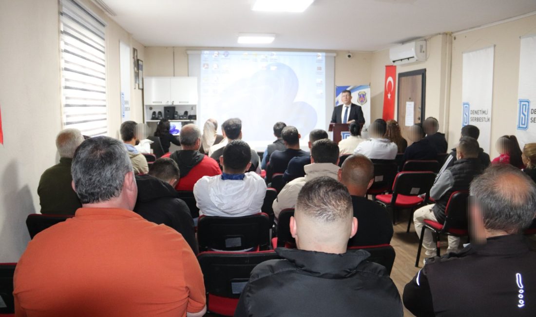 Bandırma Denetimli Serbestlik Müdürlüğü’nde düzenlenen seminerde, yükümlülere meslek edindirme kursları