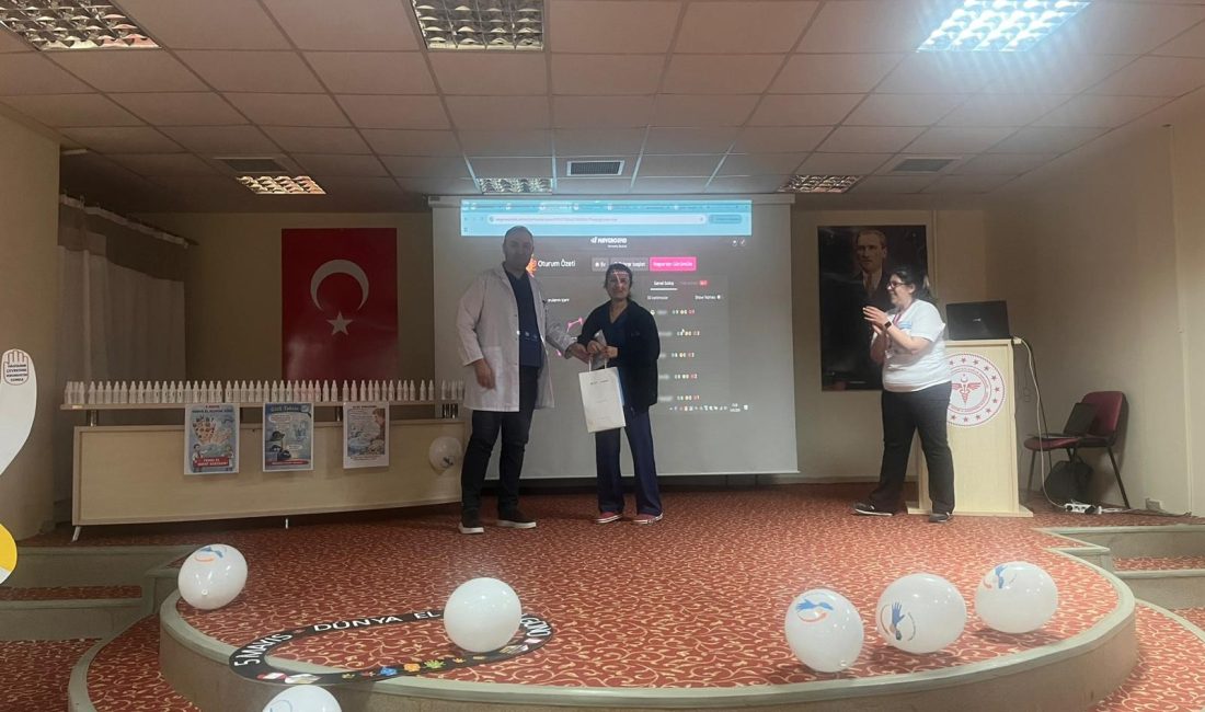 Bandırma’da Sağlık Personeline El Hijyeni Eğitimi ve Yarışma Bandırma Eğitim ve Araştırma Hastanesi’nde 5 Mayıs Dünya El Hijyeni