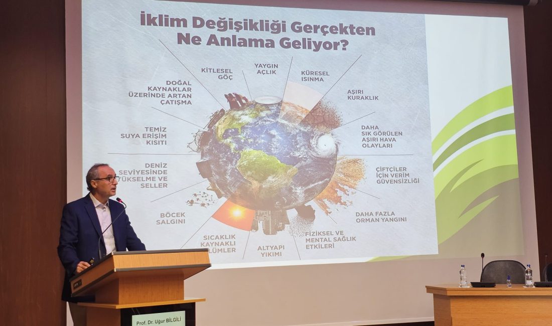Bandırma’da Çiftçiler Günü’nde gerçekleştirilen programında tarımda verimlilik, iklim değişikliğinin etkileri