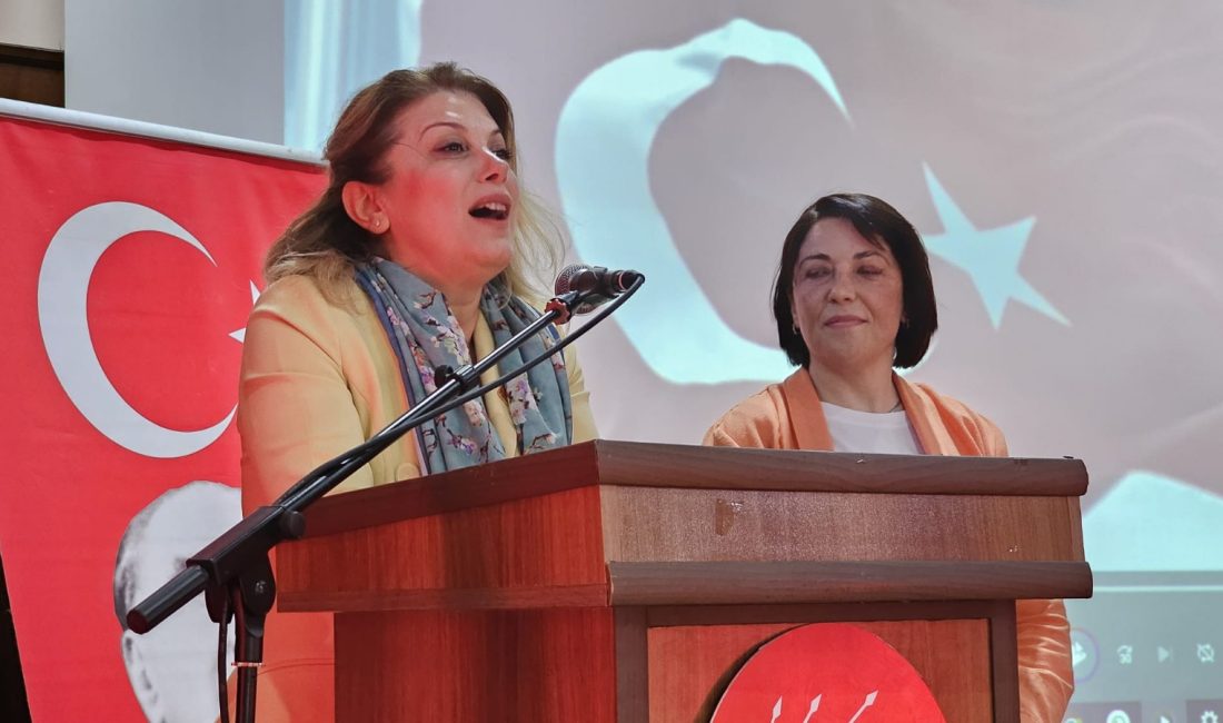 CHP Kadın Kolları Genel Başkanı Bandırma’da kadınlarla buluştu CHP Kadın Kolları Genel Başkanı Asu Kaya’nın katıldığı programda kadınların