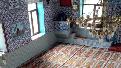 Bandırma Ömerli Mahallesi’nde Kurban Bayramı öncesinde camide gerçekleştirilen bakım ve