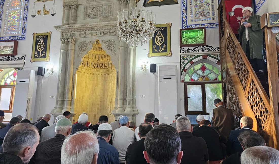 Bandırma’da Kurban Bayramı Coşkusu Camilere Yansıdı Kurban Bayramı’nın ilk gününde