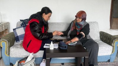 Balıkesir Büyükşehir Belediyesi’nin “Yakın Berber” ve “Evde Bakım” hizmetleri kapsamında