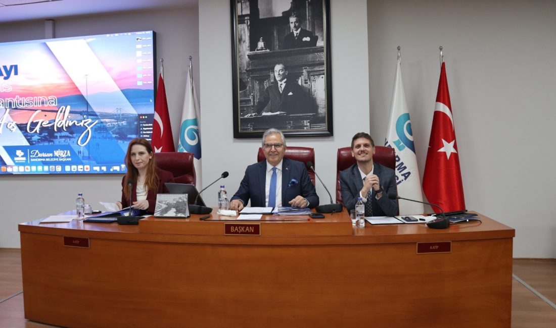 Bandırma Belediyesi’nde 5 milyarlık haciz gündemi Bandırma Belediye Meclisi’nin mayıs ayı toplantısında belediyeye yönelik hacizler öne
