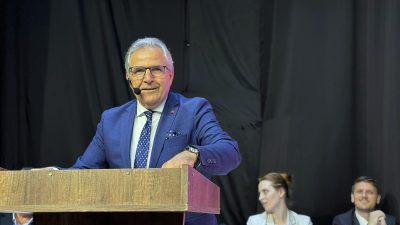 Bandırma Belediyesi’nin sürekli Cimer’e şikayet edildiğini söyleyen Dursun Mirza, şikayet