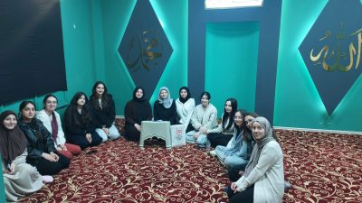 Bandırma İlçe Müftülüğü’nün düzenlediği seminerde, gençlerin aile yapısı ve dijital