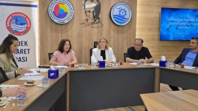 Bandırma Ticaret Odası hizmet binasında gerçekleştirilen eğitim programında ihracat süreçleri,