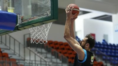 Bandırma Bordo Basketbol, Türkiye Basketbol Ligi play-off yarı final karşılaşmasında