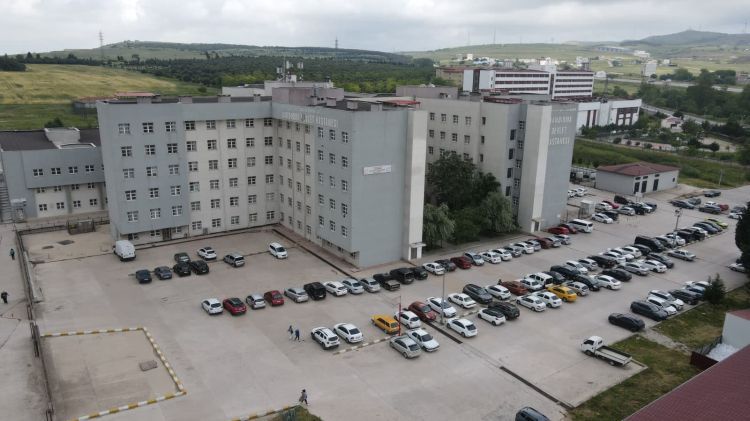 Balıkesir genelinde yapılan 26 hekim ataması kapsamında Bandırma’daki sağlık kurumlarına