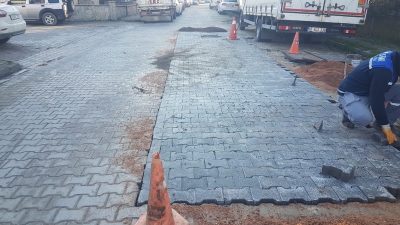 Bandırma Belediye Başkanı Dursun Mirza, Barış Manço Kültür Merkezi’nde düzenlenen