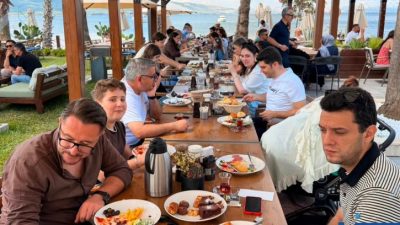 Bandırma Ticaret Odası, Düzler Parmos Otel’de düzenlediği kahvaltı programında personel