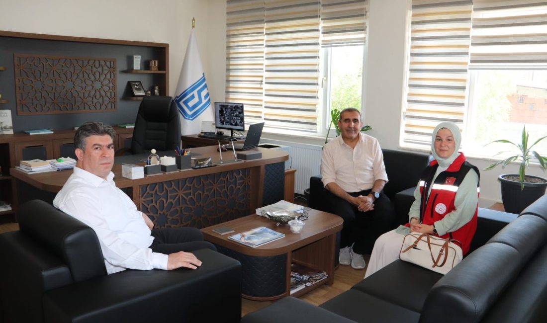 Bandırma Sosyal Hizmet Merkezi Müdürlüğü ekipleri, Denetimli Serbestlik Müdürlüğü’nü ziyaret