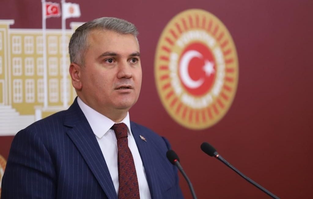Milletvekili Canbey: “Balıkesir’de Yurt Sorunu Yok” AK Parti Balıkesir Milletvekili Dr. Mustafa Canbey, kentte gençlik ve