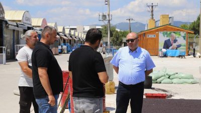 Gönen Belediyesi tarafından Kapalı Pazaryeri’nde başlatılan çalışmalar kapsamında peronlarda bakım