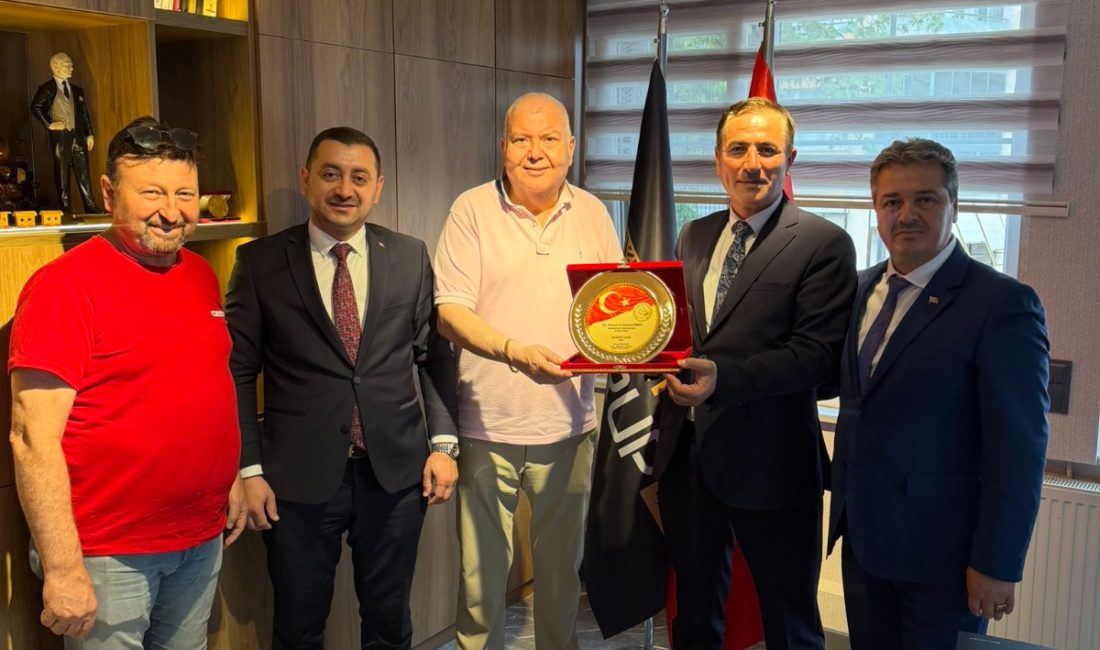 Bandırma’da esnaf teşkilatlarının güçlenmesi için ortak mesaj Türkiye Lokantacılar ve Pastacılar Federasyonu Başkan Adayı Savaş Delibaş, Bandırma’da