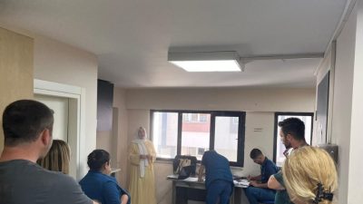 Bandırma Sosyal Hizmet Merkezi Müdürlüğü tarafından düzenlenen eğitimde, PTT personeline