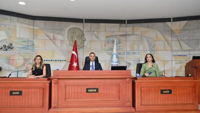 CHP’de mutlak butlan tartışmalarıyla birlikte parti içindeki saflaşma netleşirken, Balıkesir