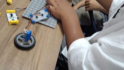 Bandırma Hicri Ercili Çocuk Evleri Sitesi’nde robotik kodlama ve yapay