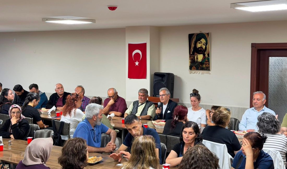 Muharrem Ayı Lokmasında Vatandaşlar Bir Araya Geldi Bandırma Alevi Kültür Derneği tarafından düzenlenen Muharrem Ayı lokmasına katılan