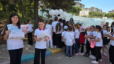 Bandırma’da gerçekleştirilen programda öğrencilere sağlıklı yaşam alışkanlıkları, acil sağlık hizmetleri