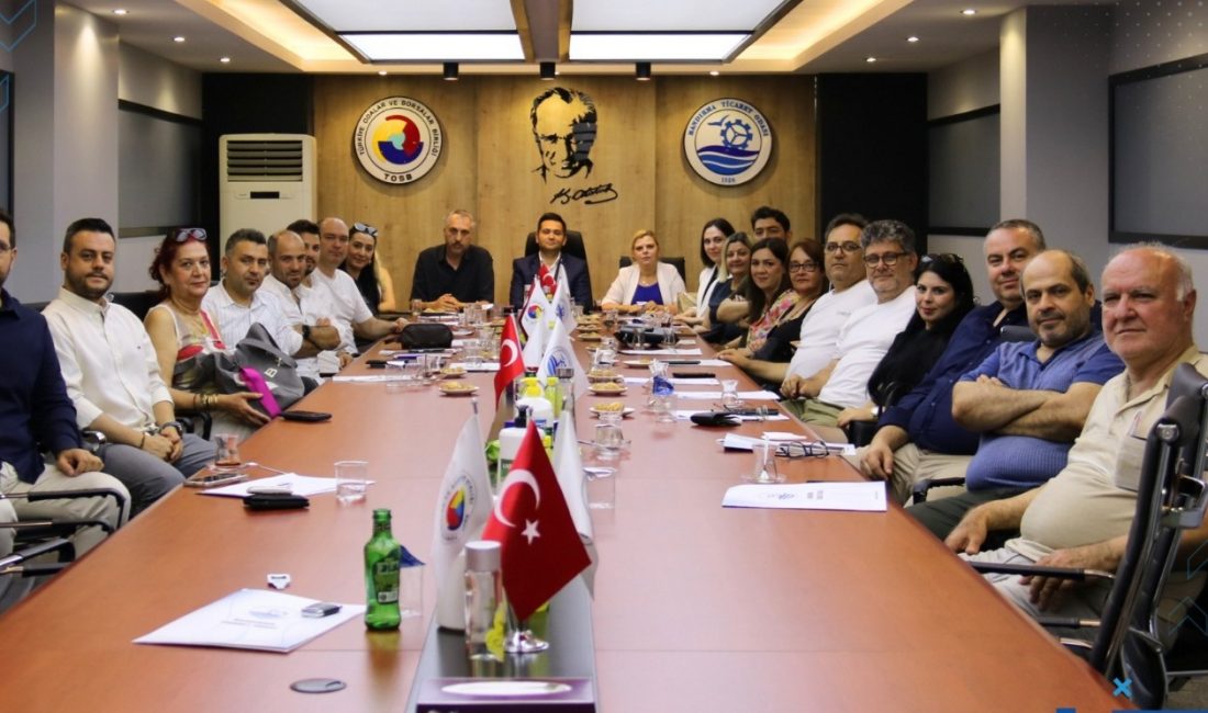 Bandırma Ticaret Odası’nın düzenlediği toplantıda sigorta sektörünün güncel sorunları, çözüm