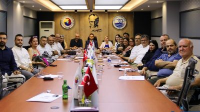 Bandırma Ticaret Odası’nın düzenlediği toplantıda sigorta sektörünün güncel sorunları, çözüm