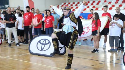 Özel Olimpiyatlar Türkiye tarafından Edremit’te düzenlenen oyunlarda Bandırma’yı temsil eden