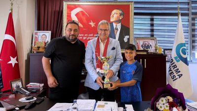 Bandırmagücü heyeti, Bandırma Belediye Başkanı Dursun Mirza ile bir araya