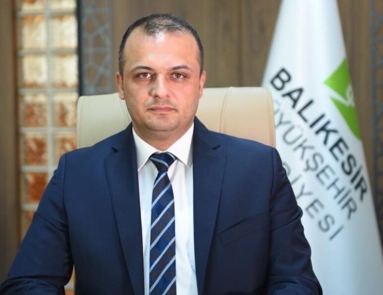 Büyükşehir Belediyesi Basın Yayın ve Halkla İlişkiler Daire Başkanlığına Ender Ünal atandı Balıkesir Büyükşehir Basın Yayın ve Halkla İlişkiler Daire Başkanı Mutlu