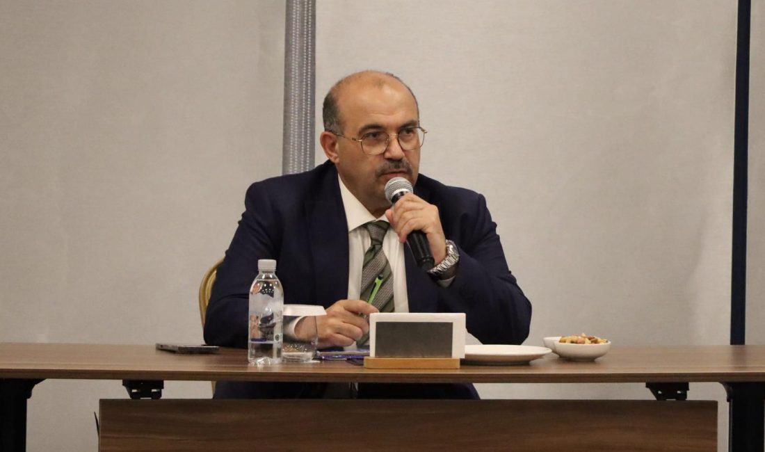 Güney Marmara’da Turizm Sezonu Hazırlıkları Masaya Yatırıldı Balıkesir Valisi İsmail Ustaoğlu başkanlığında Erdek’te gerçekleştirilen toplantıda, Güney Marmara