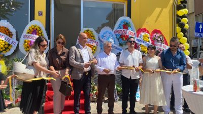 Bandırma’da faaliyet gösteren Smartgo Gayrimenkul Danışmanlığı, düzenlenen törenle kapılarını açtı.