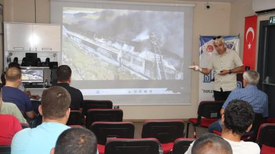 Bandırma’da Denetimli Serbestlik Müdürlüğü tarafından düzenlenen eğitim programında yükümlülere gazetecilik