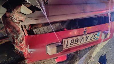 Susurluk ilçesinde meydana gelen tek taraflı trafik kazasında 1’i çocuk