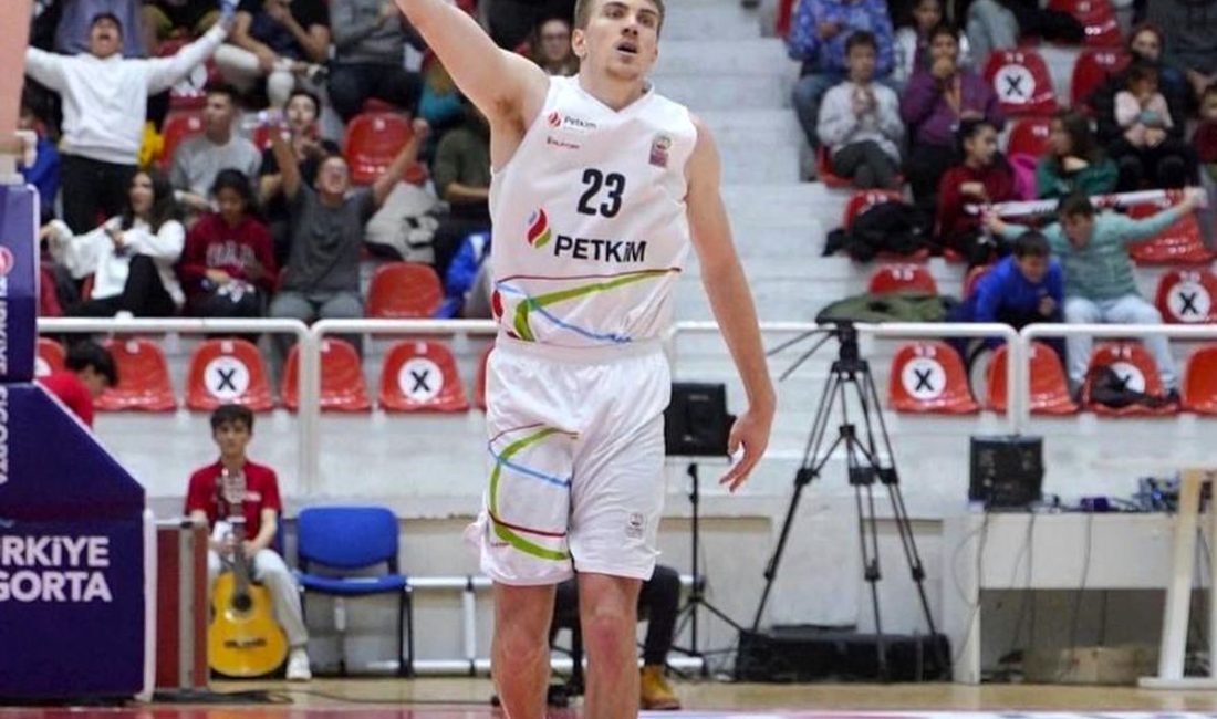 Bordo Bandırma’dan pota altına önemli takviye Bordo Bandırma Basketbol, yeni sezon transfer çalışmalarına bir yenisini ekledi.