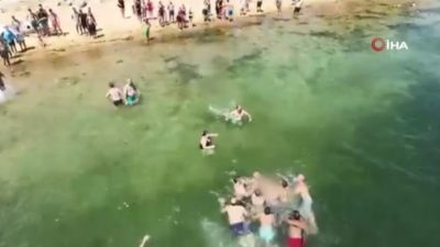 Tatlısu Mahallesi Büyük Bakraç mevkiinde denizde boğulma tehlikesi geçiren Salih