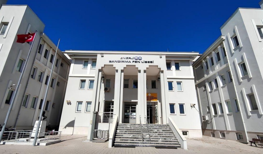 2026 YKS’de Enerjisa Bandırma Fen Lisesi öğrencileri, Türkiye genelinde ilk