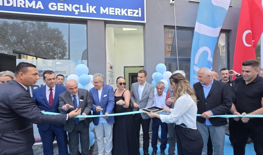 Paşabayır Gençlik Merkezi kapılarını açtı Bandırma’ya kazandırılan ikinci Gençlik Merkezi’nde teknoloji eğitimlerinden etüt salonlarına kadar