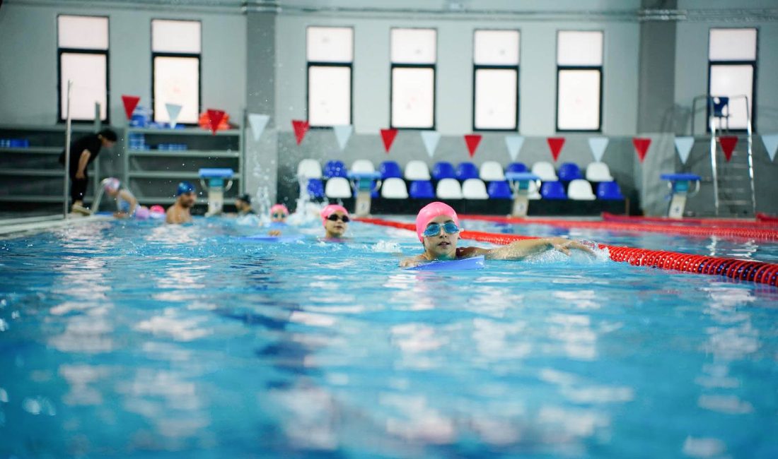 Balıkesir Gençlik ve Spor İl Müdürlüğü tarafından yürütülen “Yüzme Bilmeyen