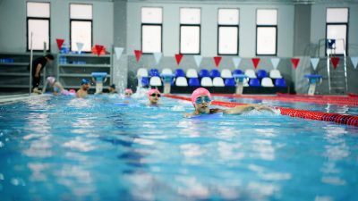 Balıkesir Gençlik ve Spor İl Müdürlüğü tarafından yürütülen “Yüzme Bilmeyen