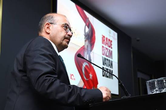 Vali Ustaoğlu’ndan 15 Temmuz mesajı Balıkesir Valisi İsmail Ustaoğlu, 15 Temmuz Demokrasi ve Milli Birlik
