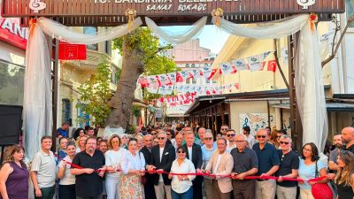 Bandırma Belediyesi tarafından oluşturulan Bandırma Sanat Sokağı törenle açıldı. Üretim