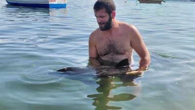 Tatlısu Mahallesi Büyük Bakraç mevkiinde karaya vuran yaklaşık 1,5 metre