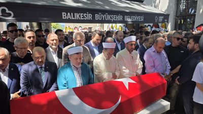 Tedavi gördüğü hastanede 72 yaşında yaşamını yitiren önceki dönem Bandırma