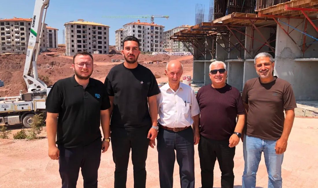 Bandırma TOKİ proje çalışmaları incelendi AK Parti Bandırma İlçe Başkanlığı heyeti, Ayyıldız Mahallesi’nde yapımı süren