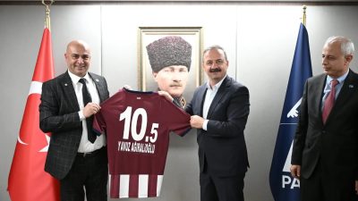 Anahtar Parti Bandırma İlçe Başkanı Mehmet Tunçtop, Genel Başkan Yavuz