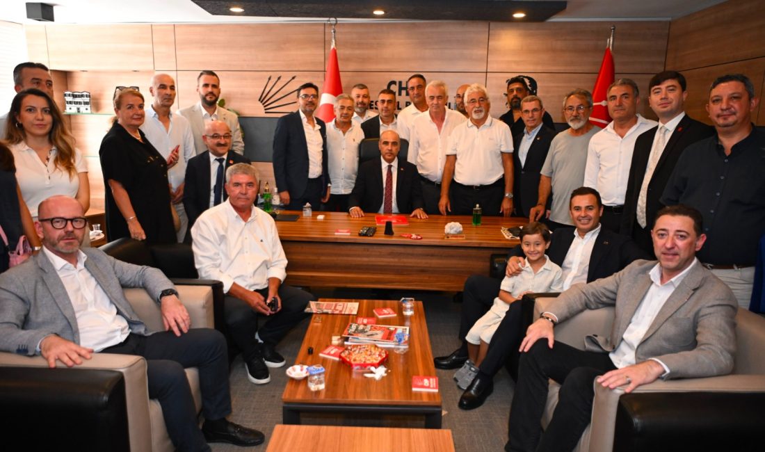 CHP Balıkesir’de Yeni Dönem: Fikret Şahin göreve başladı Cumhuriyet Halk Partisi Balıkesir İl Başkanlığı’na atanan Dr. Fikret Şahin,