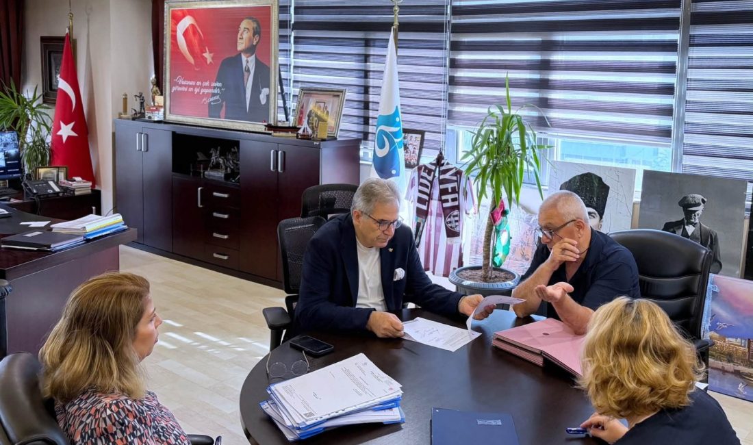 Bandırma Belediyesi’nde Haftalık Encümen Toplantısı Bandırma Belediye Başkanı Dursun Mirza başkanlığında gerçekleştirilen haftalık encümen toplantısında,